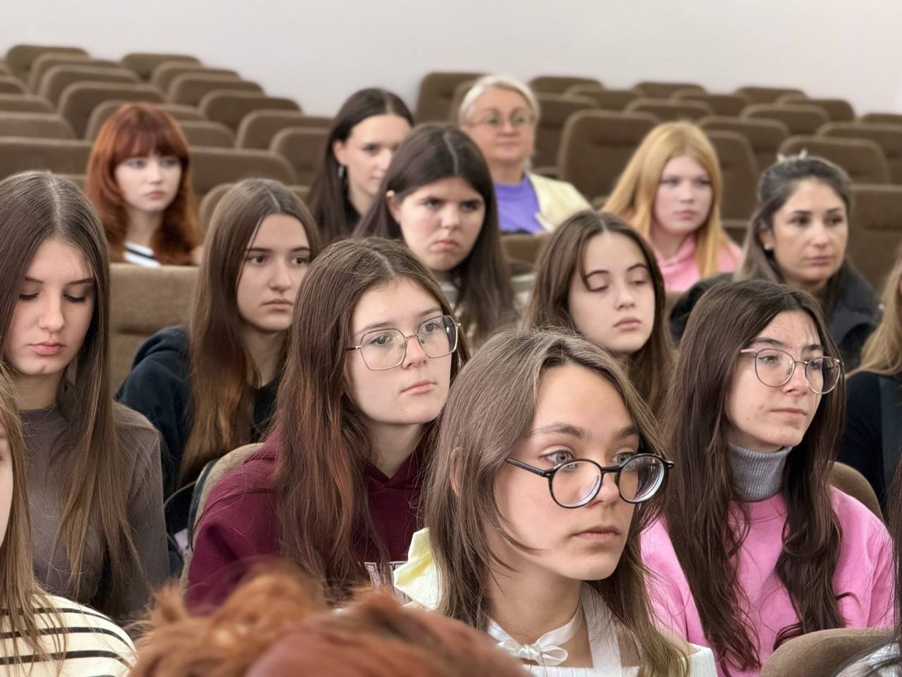 Робоча зустріч з майбутніми педагогами